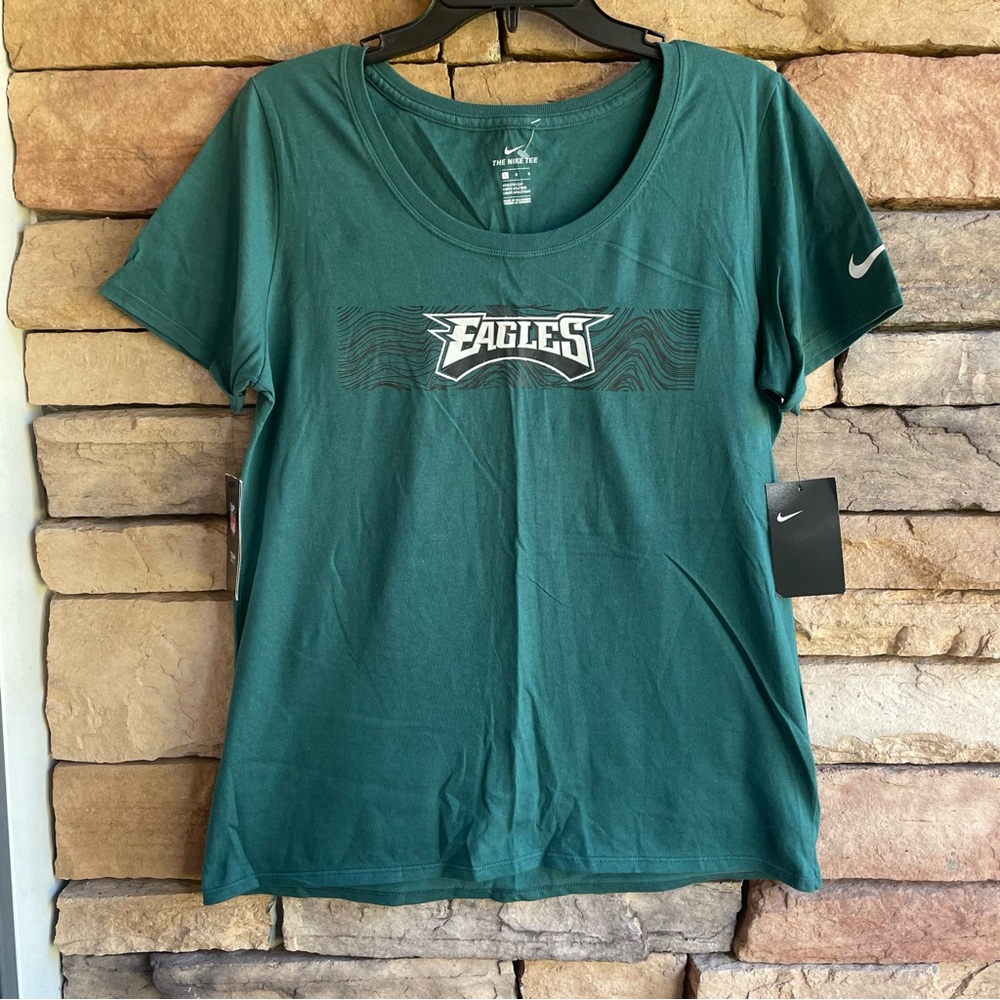 Nike green Philadelphia Eagles Football T-Shirt NWT Large